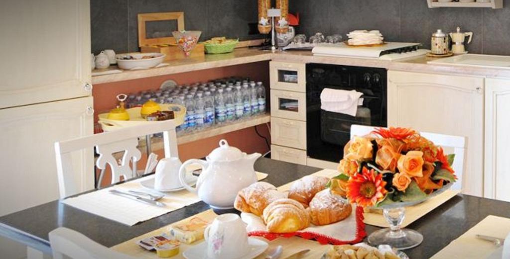 Oasi Del Relax Bed & Breakfast Civitavecchia Bilik gambar